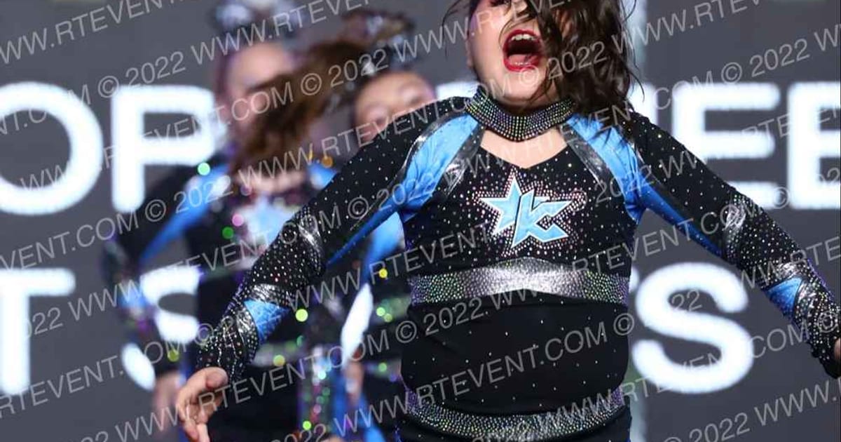 Kidsport Cheer Hot Shots · Gold Rush Charlotte