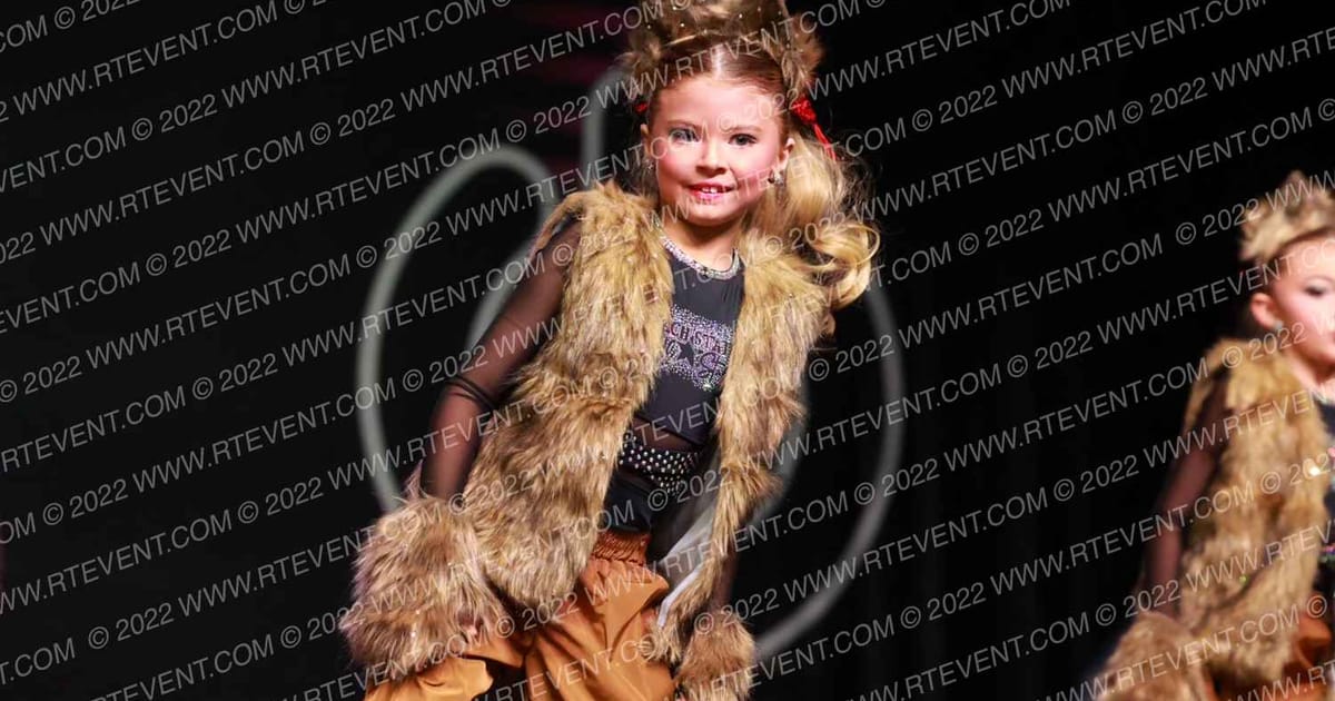 Peach State All Stars Tiny Peaches - \Toto & His Dawgs\ · GROOVE Dance Grand Nationals