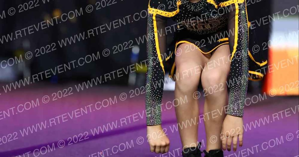 One United Athletics Mini Freeze · Gold Rush Charlotte
