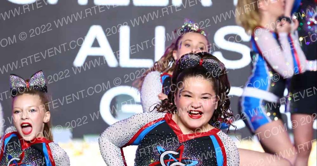 Cheer Energy All-Stars G-Force · Gold Rush Charlotte