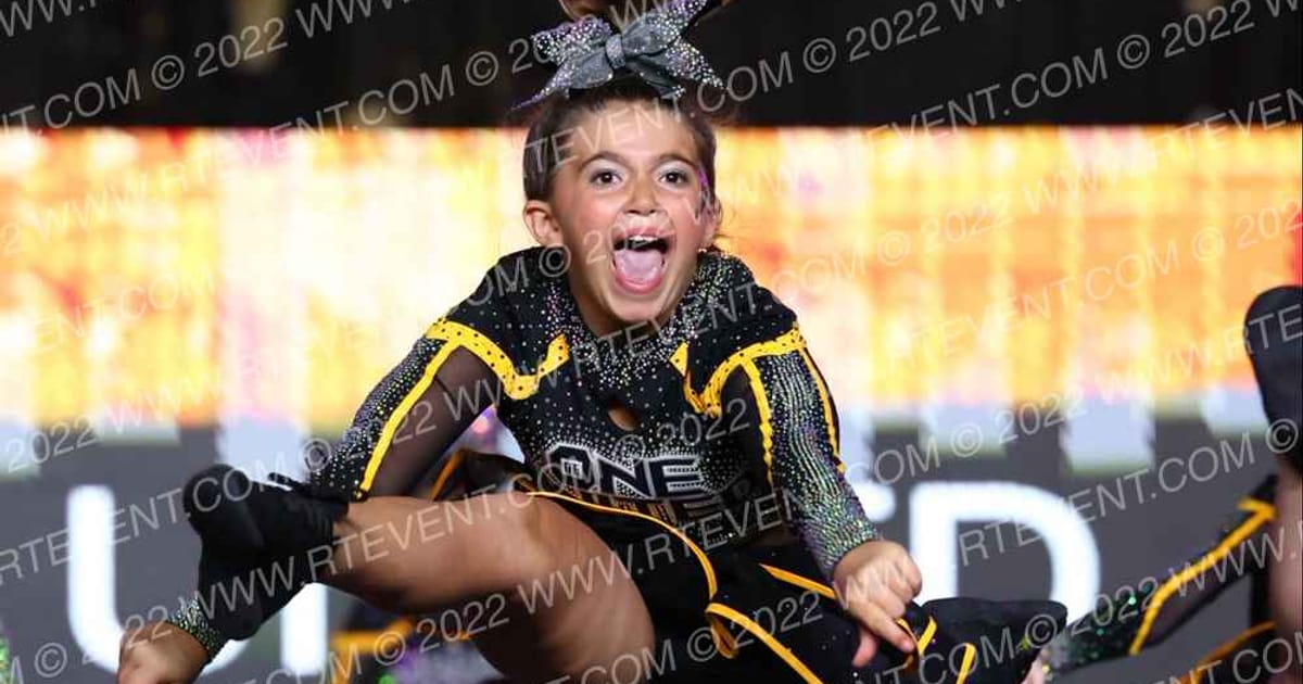One United Athletics HUSH · Gold Rush Charlotte