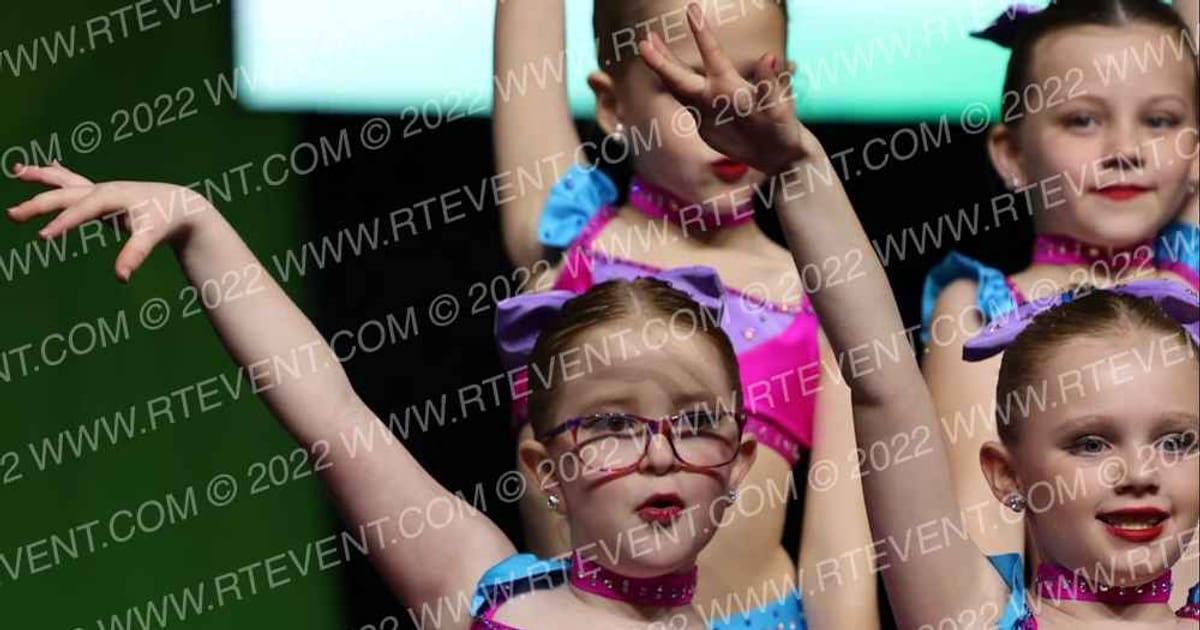No Limits Dance Tiny Sparks Small Jazz · CSG Dance Grand Nationals