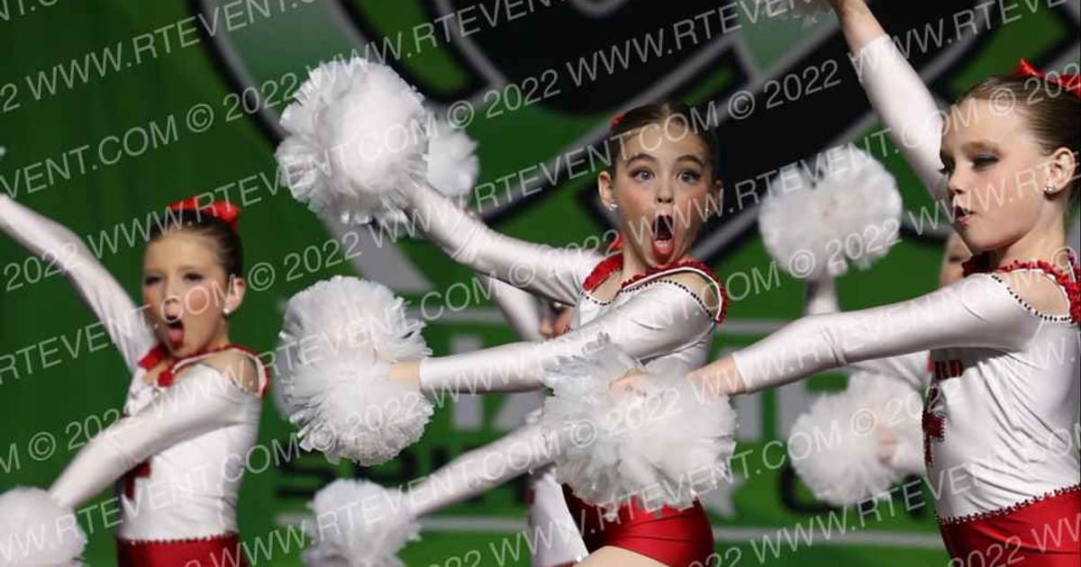No Limits Dance Mini Energy Small Pom · CSG Dance Grand Nationals