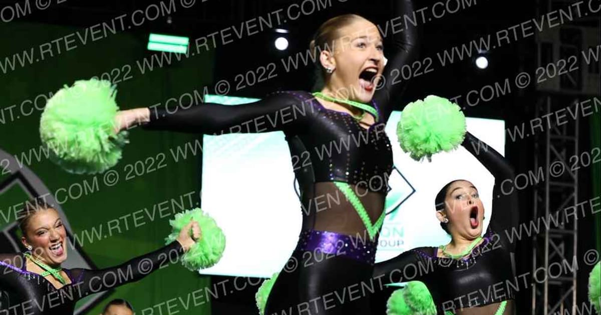 No Limits Dance Senior Large Pom · CSG Dance Grand Nationals