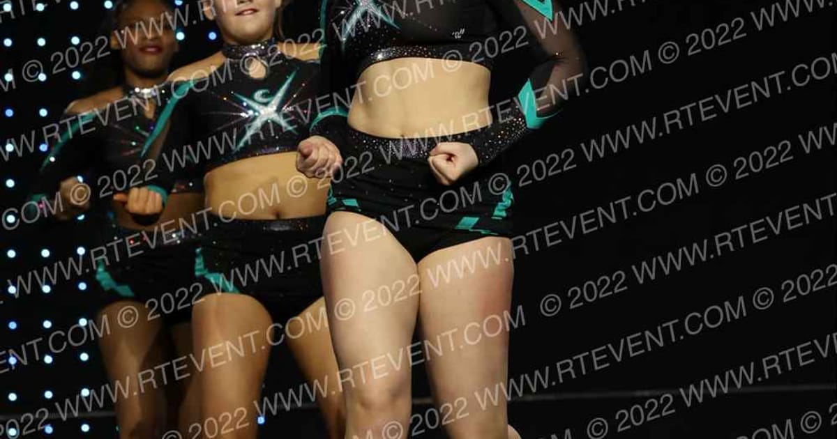 Cheer Extreme - Chicago SPICE · ASC King of the Jungle Schaumburg Showdown