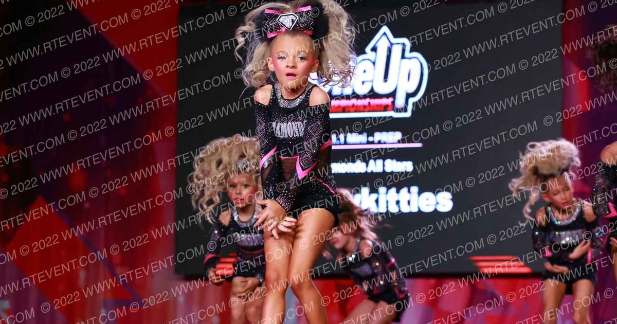 Diamonds All Stars Sassykitties · One Up Grand Nationals