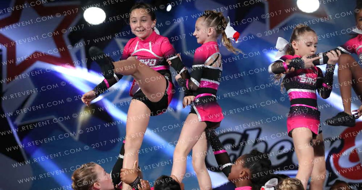 SMYO Cheer Elite Royals · Holiday Spectacular