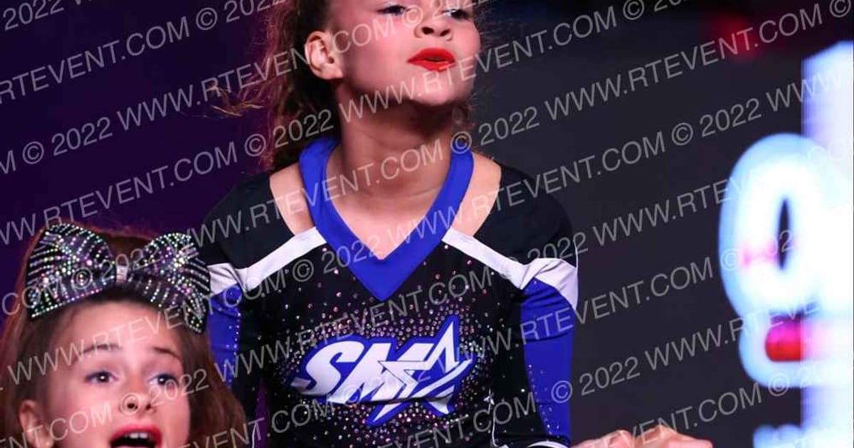 Show Me Athletics Starstruck · One Up Grand Nationals