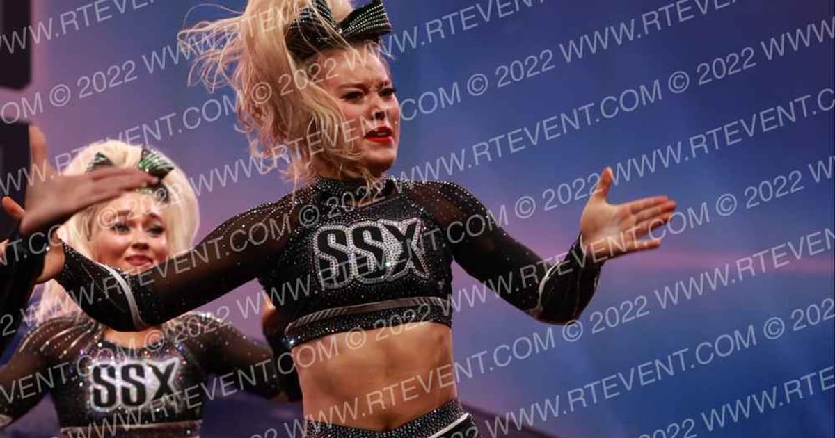 Cheer Extreme - Raleigh SSX · The Ultimate Battle