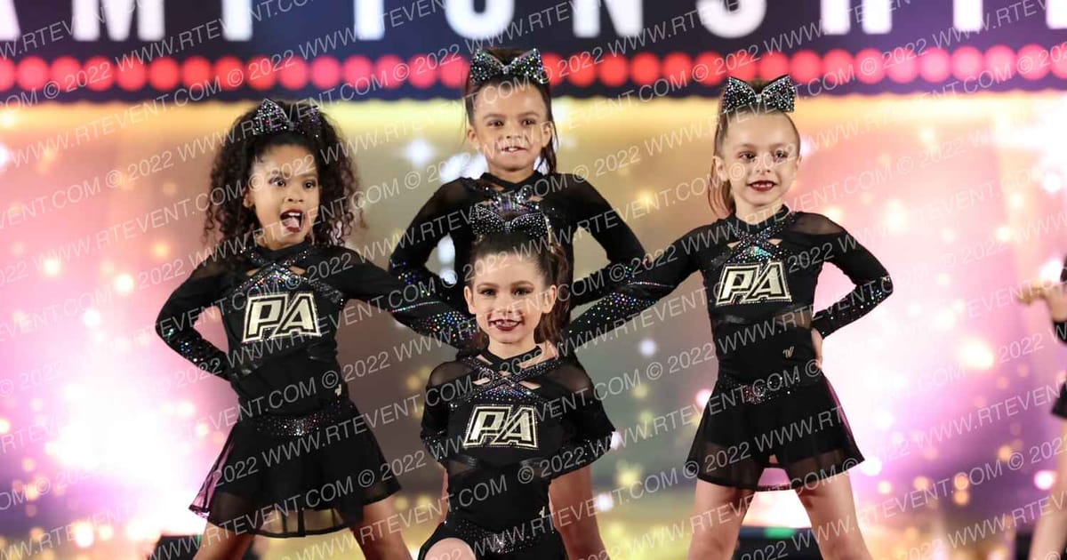Pyramid Athletics Tiny Strikers · Encore Santa Clara DIDII