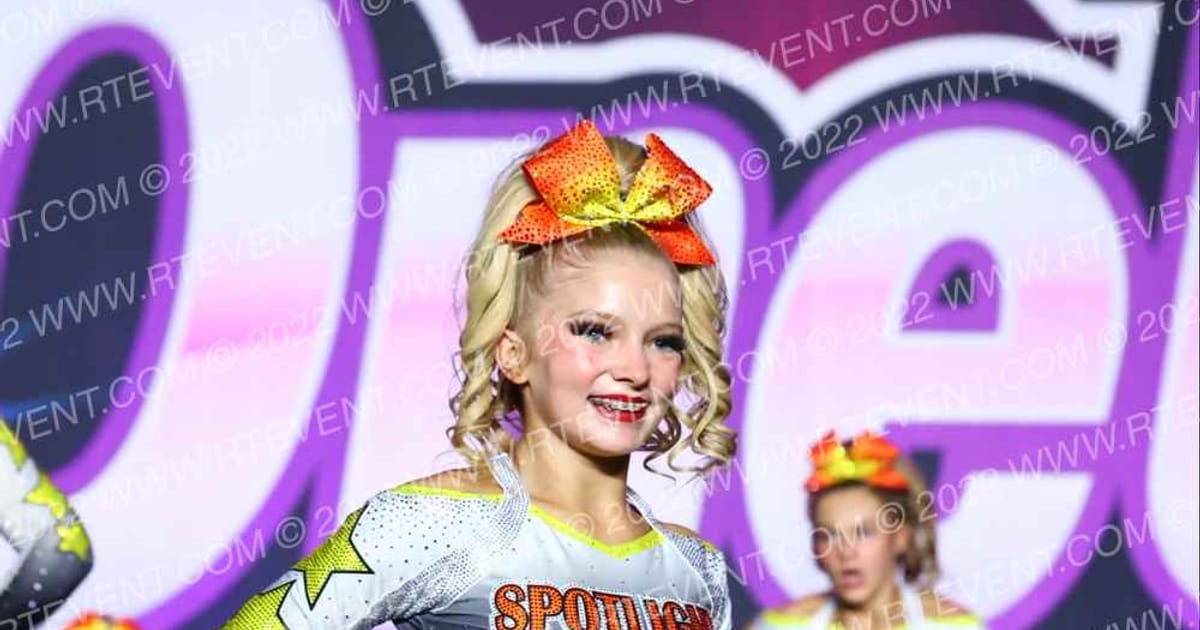 Spotlight Studios North Star Orion · One Up Bellevue Nationls