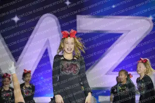 NO LIMIT DANCE AND CHEER HEAT