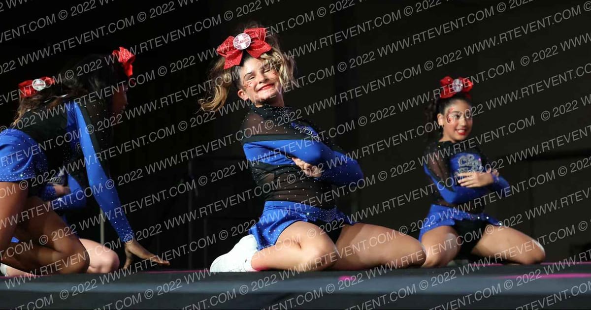 Cheer Athletics Emerald Coast WavYKats · One Up Grand Nationals