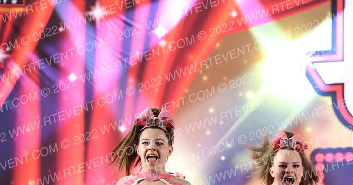 Chico Cheer All Stars GLITZ · Encore Santa Clara DIDII