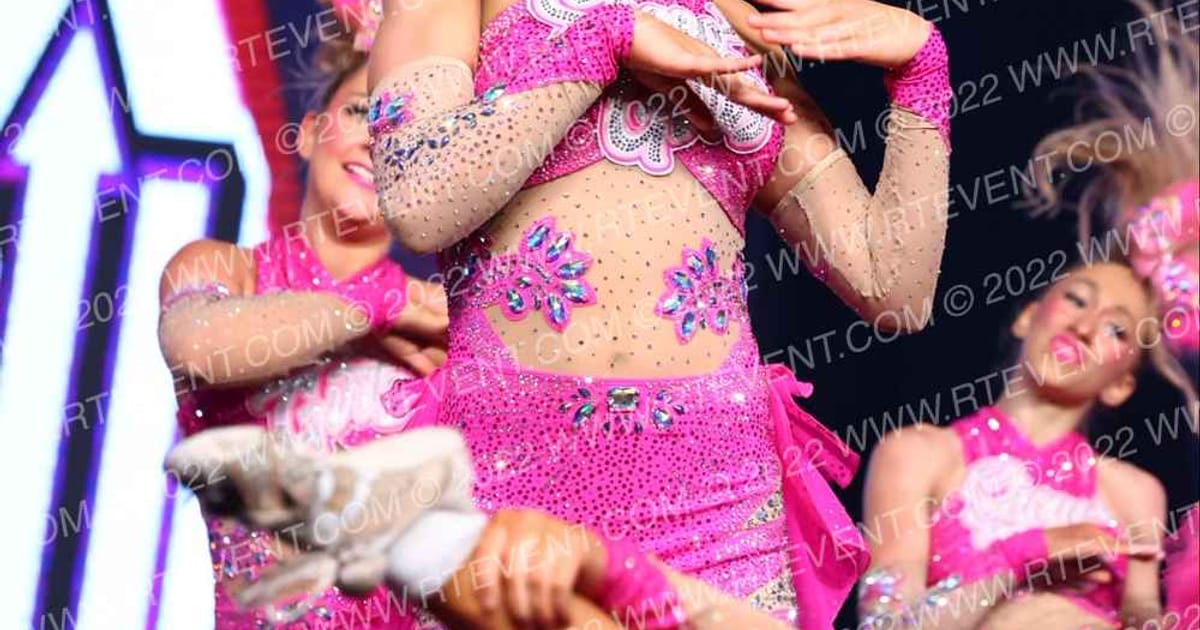 Diamonds All Stars SHOWGIRLS · One Up Grand Nationals