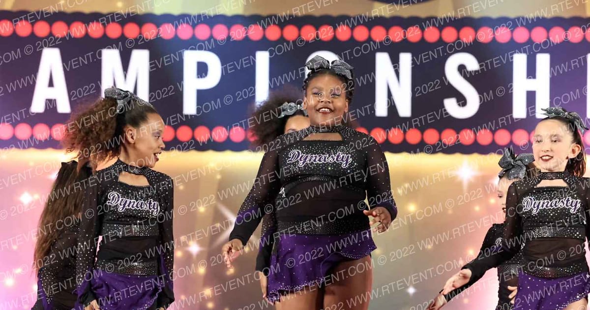 Dynasty Athletics All Stars Mystique · Encore Santa Clara DIDII