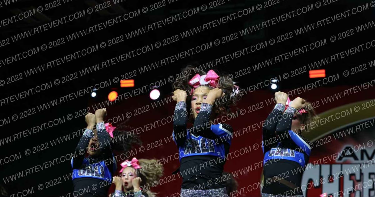 The California All Stars-Las Vegas Cosmos · Cheer Power Grand Nationals Correct