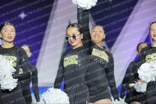 GOLDEN STATE ELITE JUNIOR POM