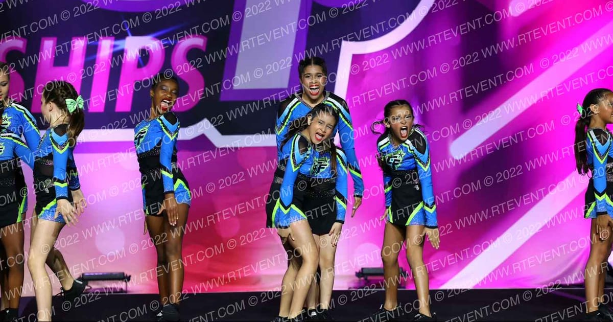 Bannons Cheer Force Skywalkers · One Up Houston Nationals