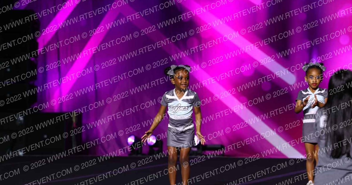 Apex Cheer Little Dippers · One Up Houston Nationals
