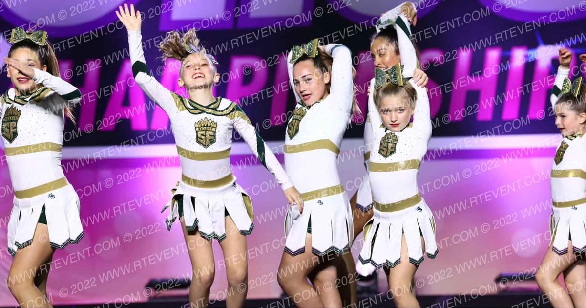 Santa Fe Select Cheer Reign · One Up Houston Nationals