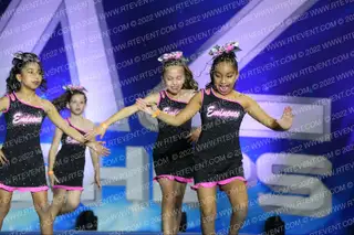 EMINENCE ATHLETICS VOGUE