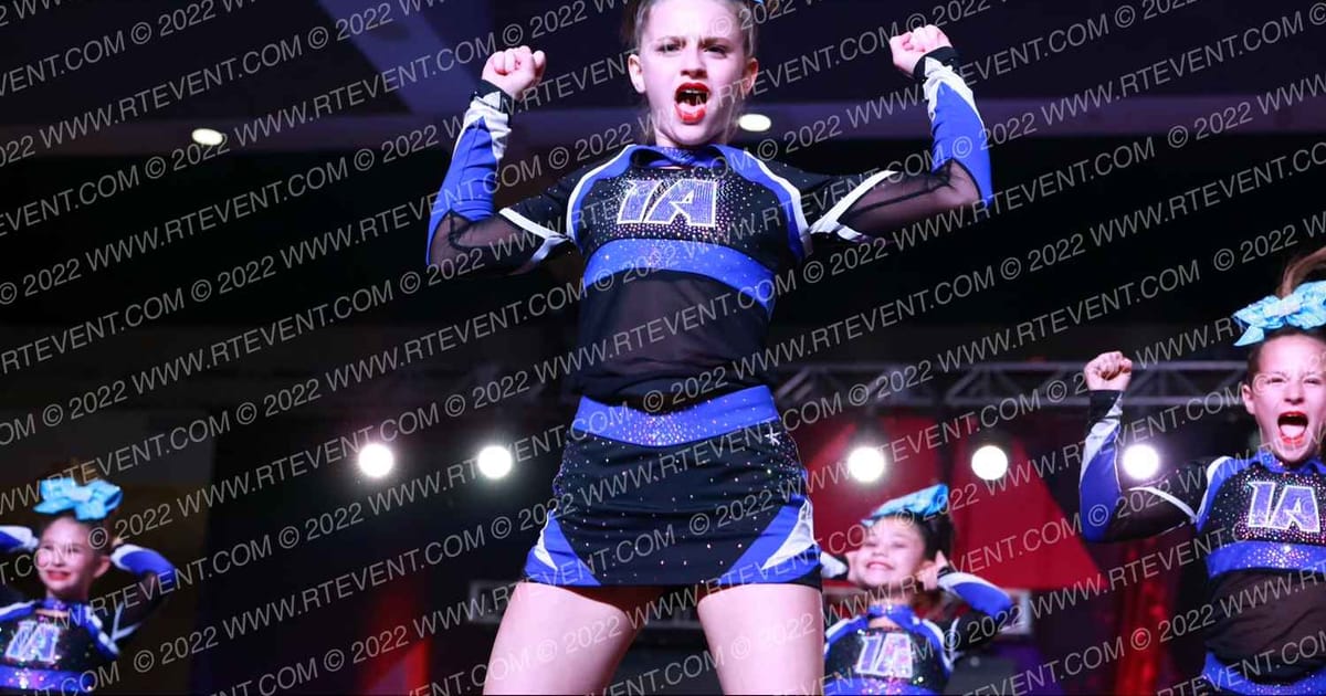 Island Allstars North Surfer Babez · One Up Grand Nationals