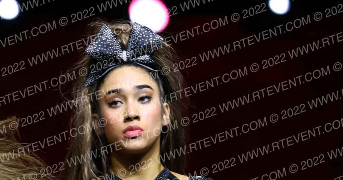 New York Icons Lady Legends · Cheer Power Grand Nationals Correct
