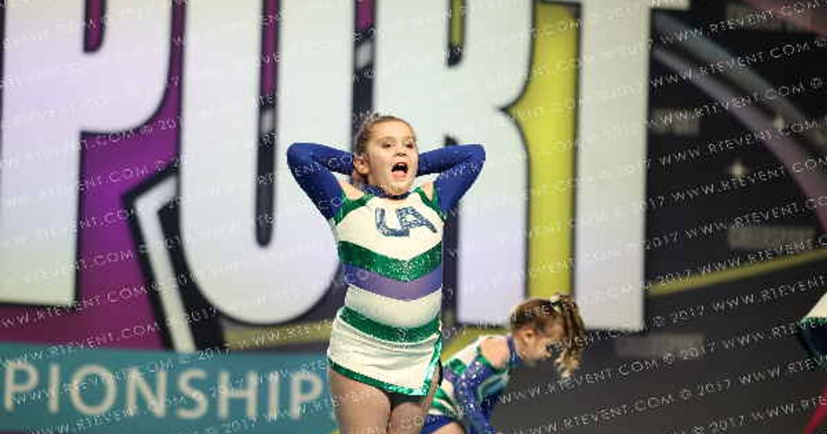 Universal Athletics Solar Flares · CHEERSPORT NATIONALS HALL C1