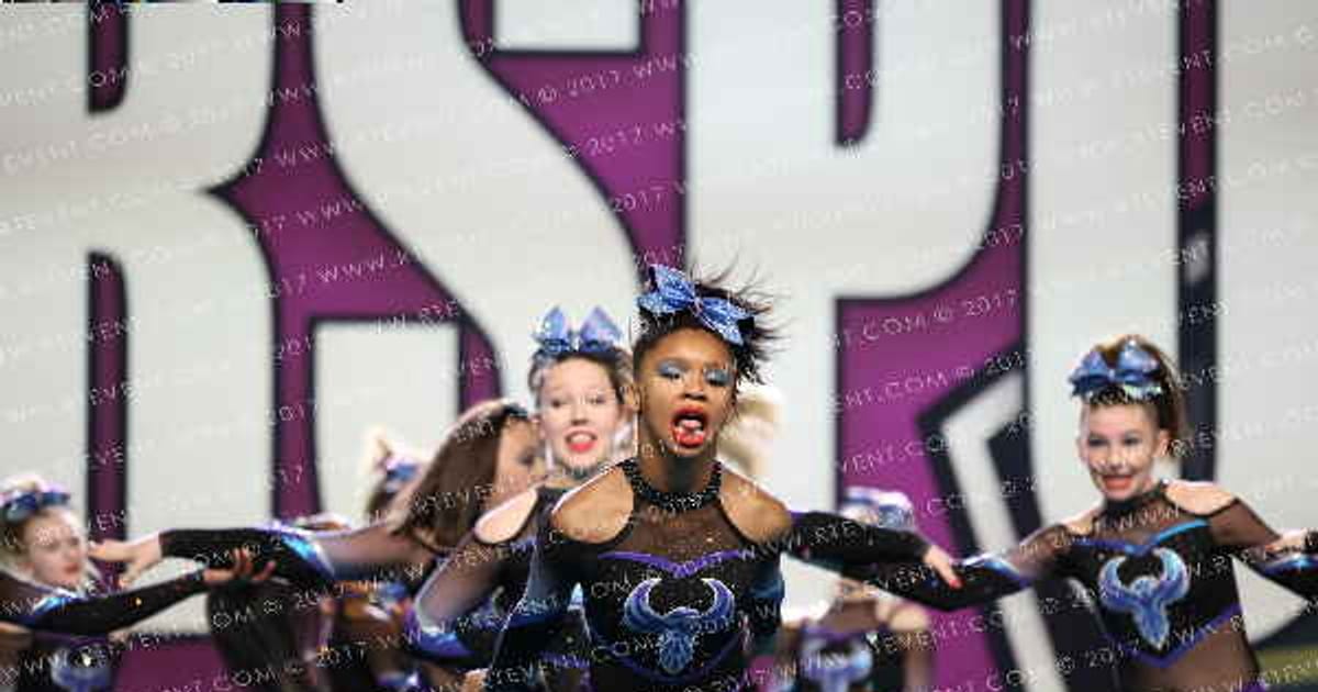 United Elite Lady Generals · CHEERSPORT NATIONALS HALL B4