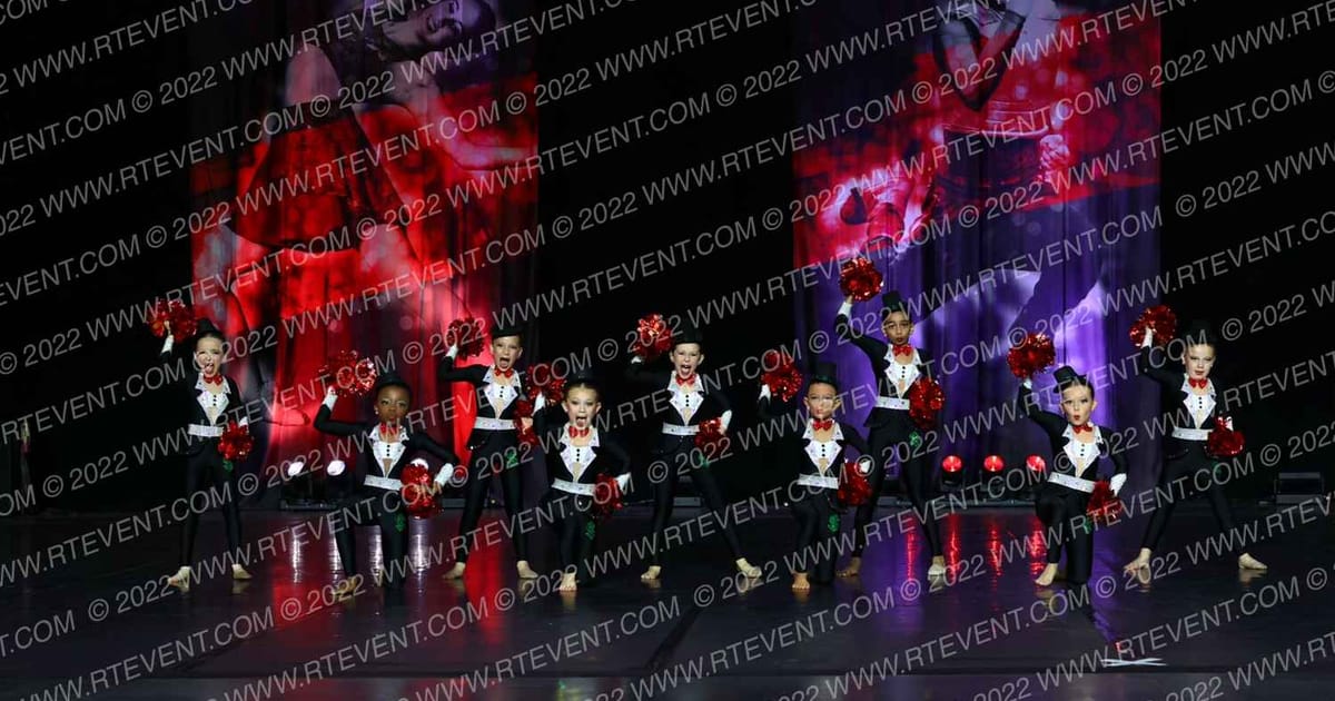 Dance Dynamics Tiny Elite Small Pom · Just Dance Houston