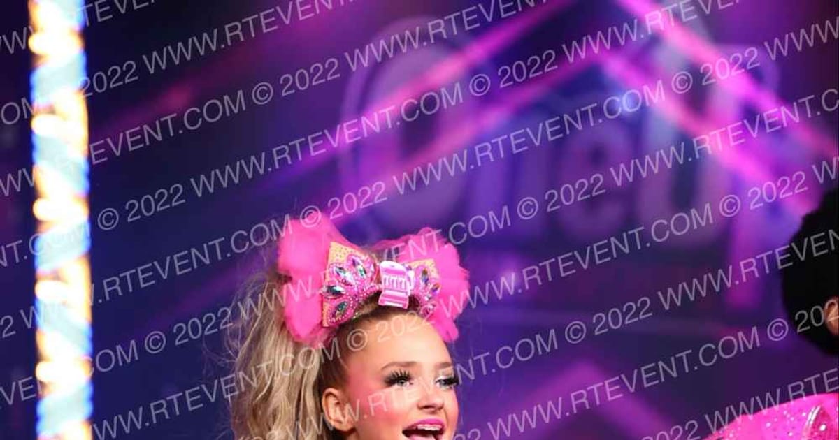 Diamonds All Stars SHOWGIRLS · One Up Grand Nationals