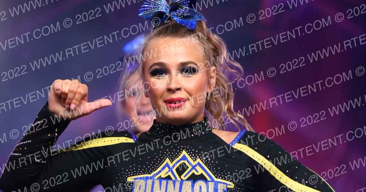 Pinnacle Cheer Memphis Titanium · One Up Grand Nationals