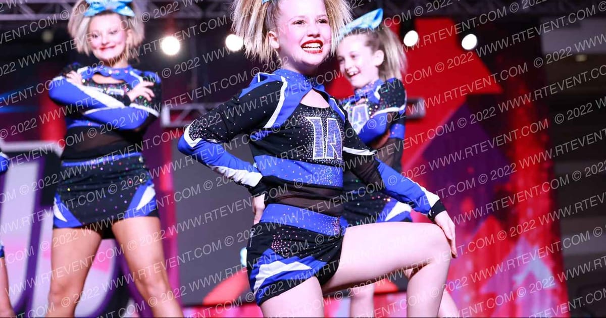 Island Allstars North Surfer Babez · One Up Grand Nationals