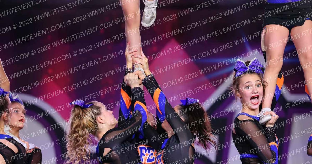Pennsylvania Elite Cheerleading Incredibles · One Up Grand Nationals