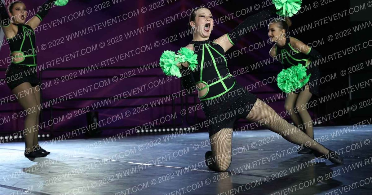 Planet Dance Vortex Youth Pom Small · One Up Grand Nationals