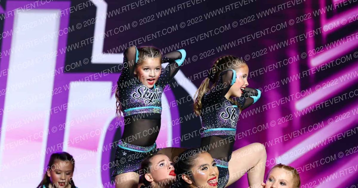 Skyline Elite Athletics Aurora · One Up Bellevue Nationls