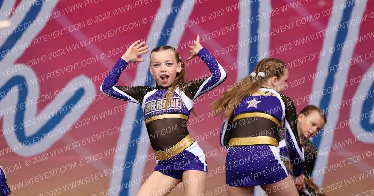 Cheer Zone Savage · BEACH NATIONALS