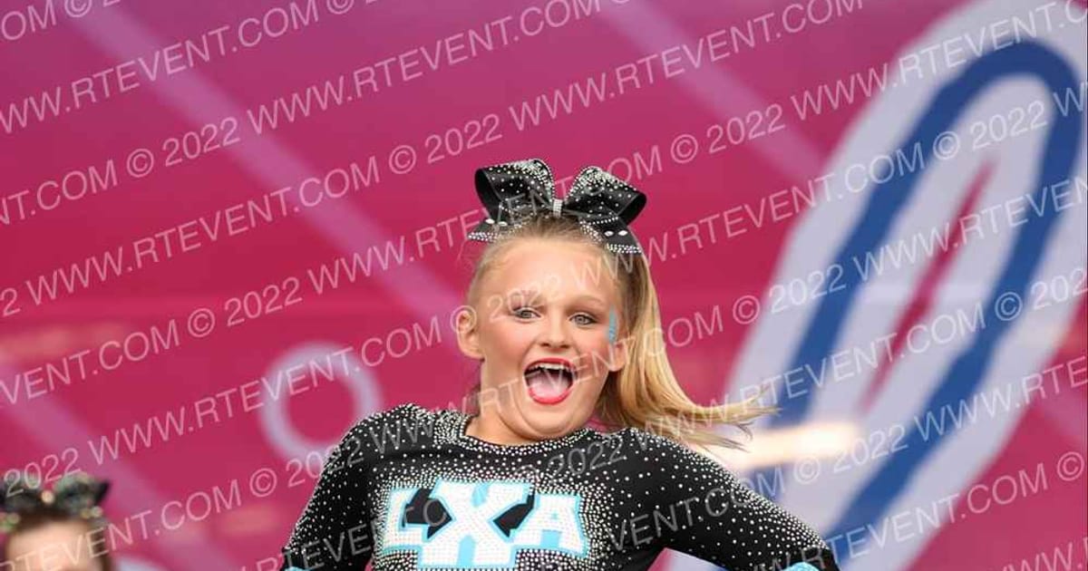 LA Xtreme Starlight Divas · BEACH NATIONALS