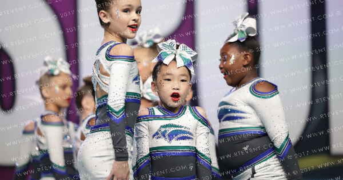 The Atlanta Jayhawks SPARKLE · CHEERSPORT NATIONALS HALL C2