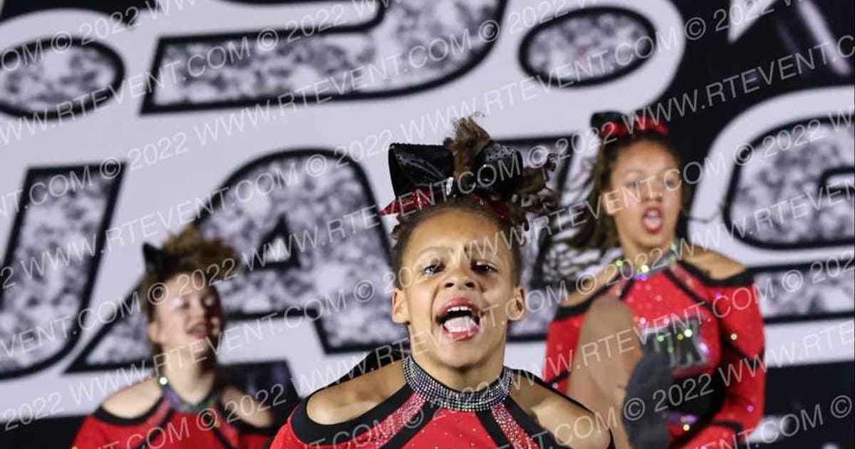Cheer and Dance Xtreme Finesse · The US Finals Chicago Correct