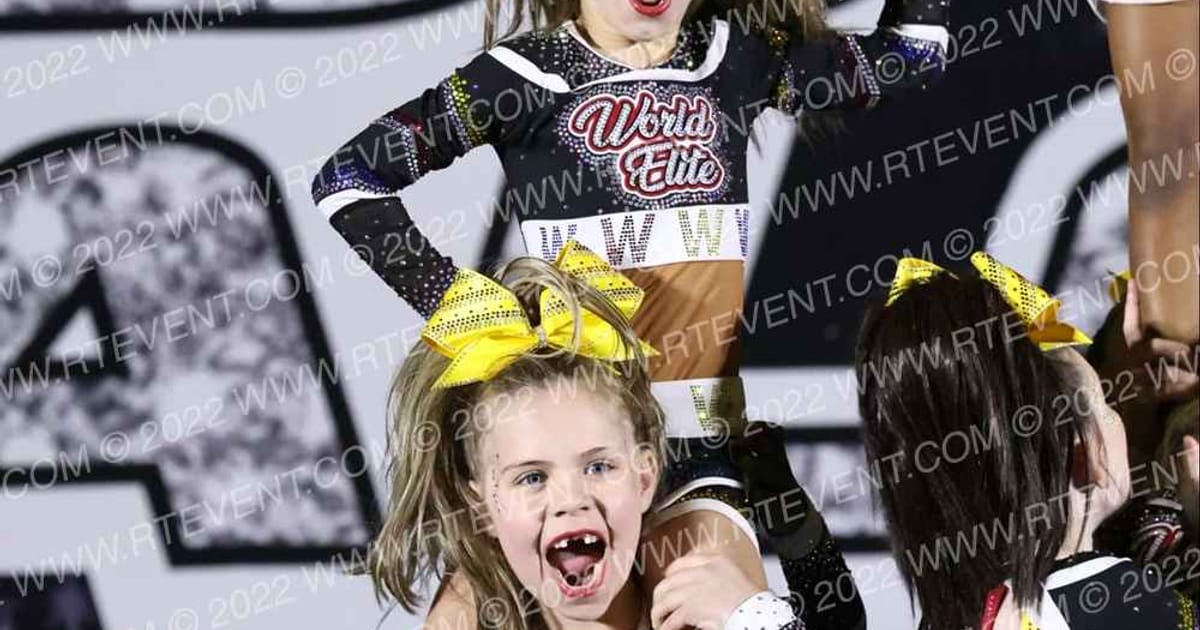World Elite Diva Dolls · The US Finals Chicago Correct