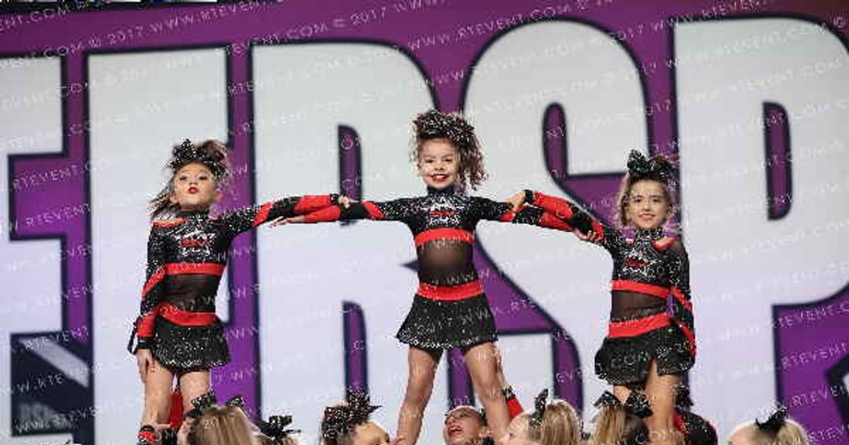 Stars Vipers San Antonio Mini Mambas · CHEERSPORT NATIONALS HALL C2