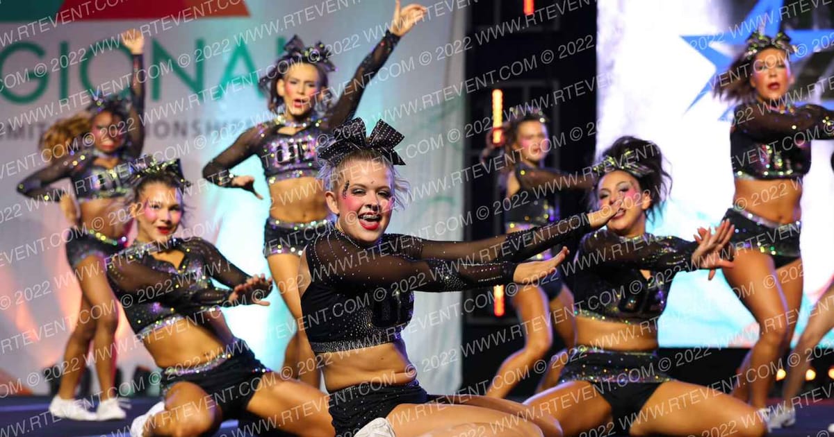 United Elite Cheer REVOLT · The Southwest Regional Summit