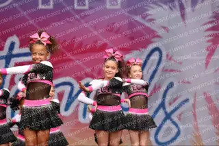 Extreme Cheer and Tumble GREAT WHITES