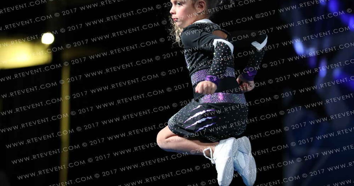 Alpha Athletics Cheer Alpha Bits · Holiday Spectacular
