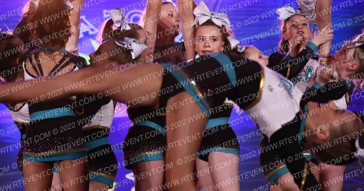 Kelowna Cheer Athletics Majors · Sea to Sky