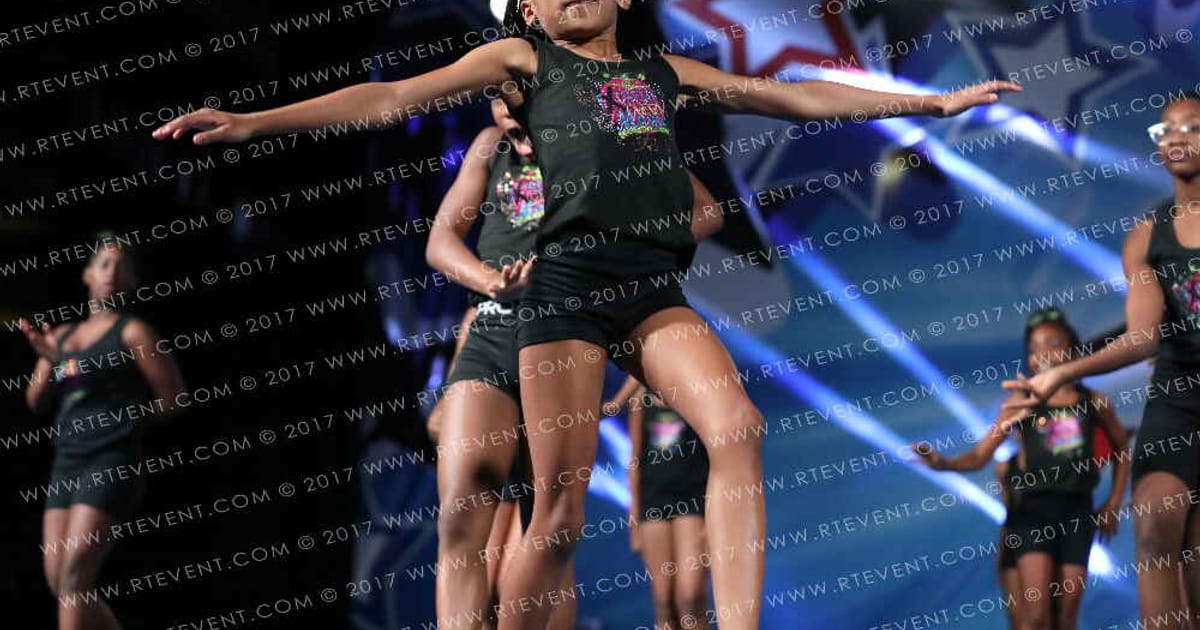 Extreme Cheer Magic Cold Gold · Holiday Spectacular