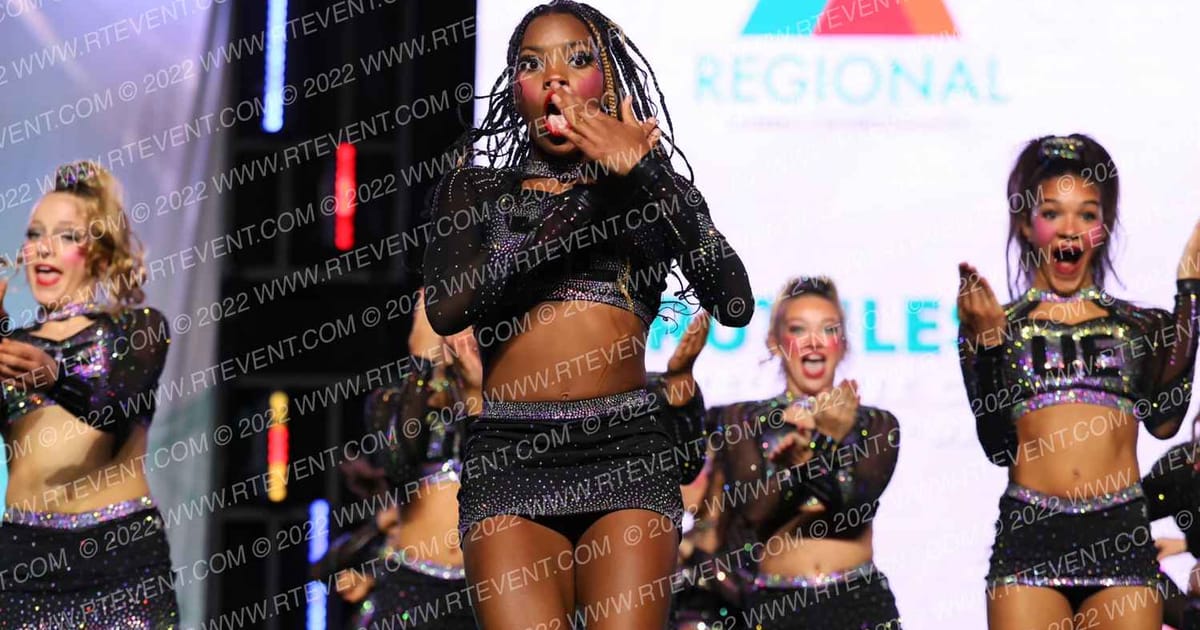 United Elite Cheer RUTHLESS · The Southwest Regional Summit