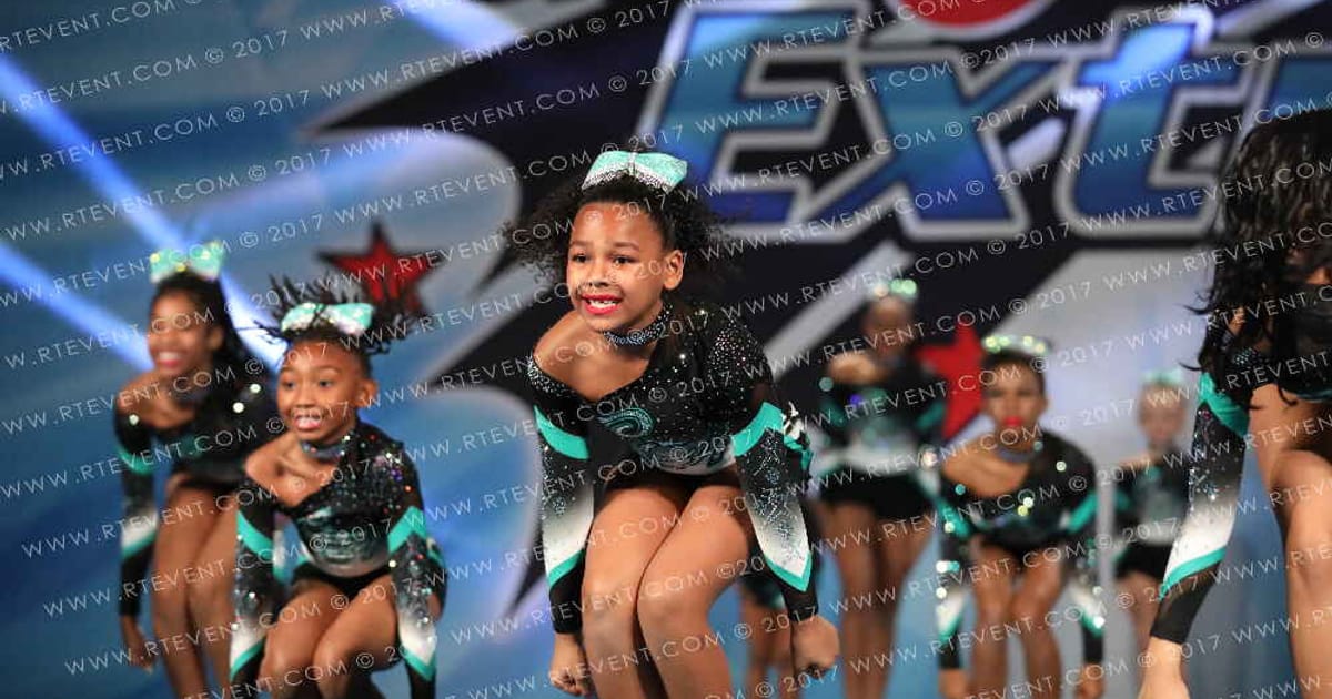 Cheer Extreme Maryland Sassy X · Holiday Spectacular